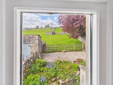 3 bedroom Cottage to let in Cove Road, Malham, Skipton, BD23