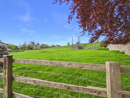 3 bedroom Cottage to let in Cove Road, Malham, Skipton, BD23