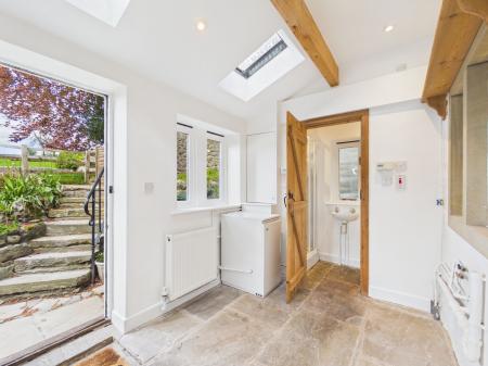 3 bedroom Cottage to let in Cove Road, Malham, Skipton, BD23