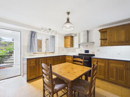 3 bedroom Cottage to let in Cove Road, Malham, Skipton, BD23