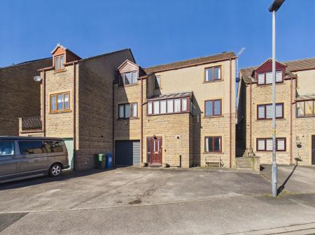 Hall Croft, Skipton, BD23