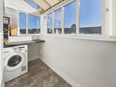 4 bedroom Semi-detached house to let in Hall Croft, Skipton, BD23