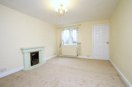 2 bedroom Town house to let in The Close, Skipton, BD23
