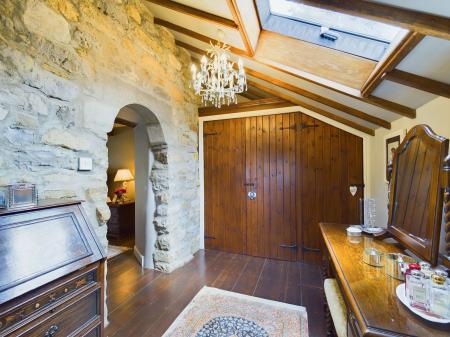 5 bedroom Barn Conversion to let in Fell Lane, Cracoe, BD23