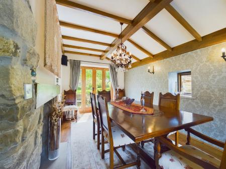5 bedroom Barn Conversion to let in Fell Lane, Cracoe, BD23