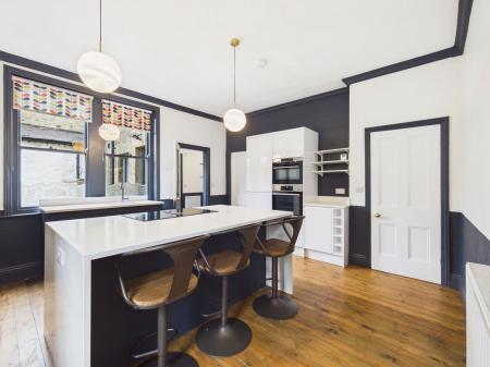 3 bedroom End of terrace house to let in Granville Street, Skipton, BD23