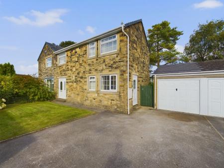 Piece Fields, Threshfield, BD23