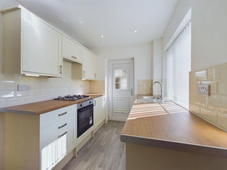 3 bedroom Semi-detached house to let in Piece Fields, Threshfield, BD23