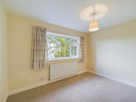 3 bedroom Semi-detached house to let in Piece Fields, Threshfield, BD23