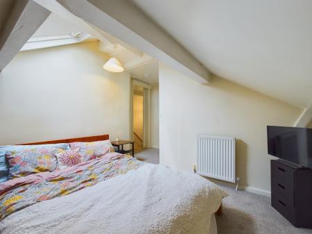 2 bedroom Flat to let in Gargrave Road, Skipton, BD23