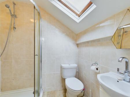 2 bedroom Flat to let in Gargrave Road, Skipton, BD23
