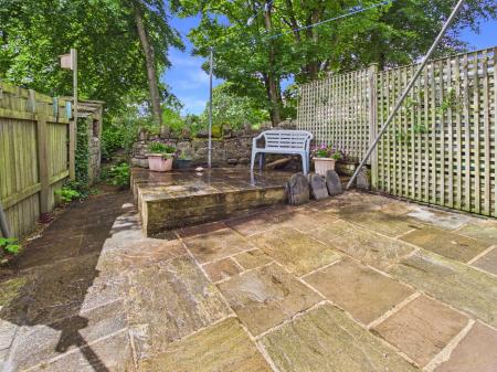 3 bedroom Terraced House to let in West Lane, Embsay, BD23