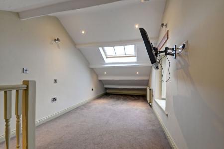 5 bedroom Town house to let in Goffa Mill, Gargrave, BD23