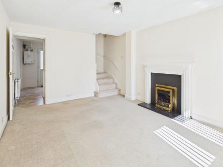 2 bedroom Town house to let in The Close, Skipton, BD23