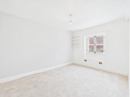 3 bedroom Flat to let in Water Street, Skipton, BD23