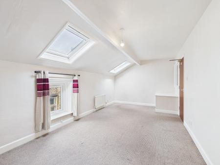 1 bedroom Flat to let in Highfield Terrace, Skipton, BD23