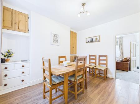 3 bedroom Terraced House to let in Montgomery Street, Skipton, BD23