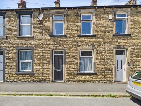 3 bedroom Terraced House to let in Montgomery Street, Skipton, BD23