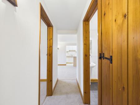2 bedroom Cottage to let in Heslaker Lane, Carleton, BD23