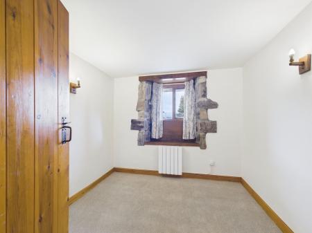 2 bedroom Cottage to let in Heslaker Lane, Carleton, BD23