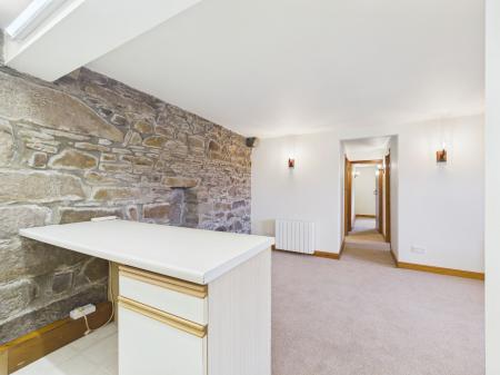 2 bedroom Cottage to let in Heslaker Lane, Carleton, BD23
