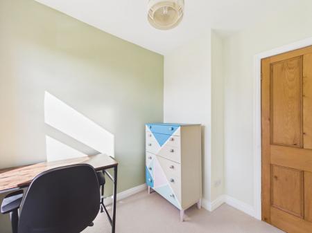 3 bedroom Terraced House to let in Skipton Road, Bradley, BD20