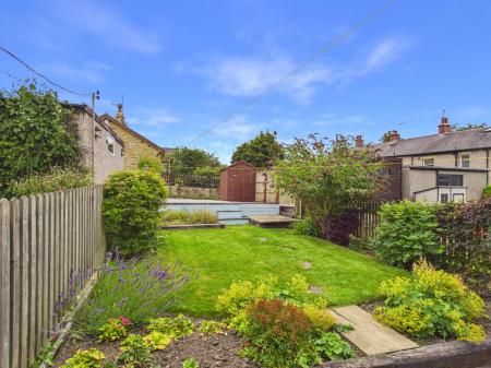 3 bedroom Terraced House to let in Skipton Road, Bradley, BD20