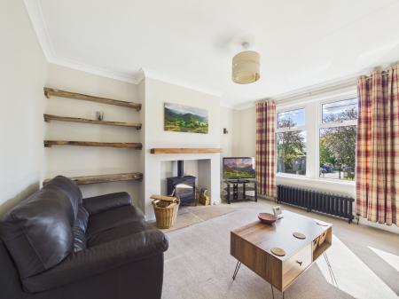 3 bedroom Terraced House to let in Skipton Road, Bradley, BD20