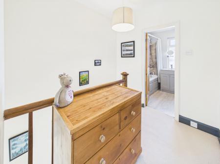 3 bedroom Terraced House to let in Skipton Road, Bradley, BD20