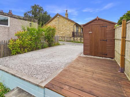 3 bedroom Terraced House to let in Skipton Road, Bradley, BD20