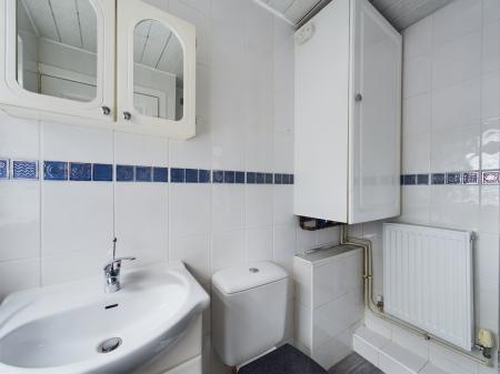 1 bedroom Flat to let in Victoria Road, Earby, BB18