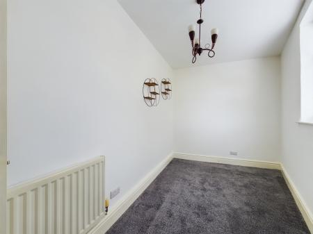 1 bedroom Flat to let in Victoria Road, Earby, BB18