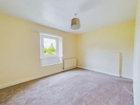 2 bedroom Cottage to let in West Road, Carleton, BD23