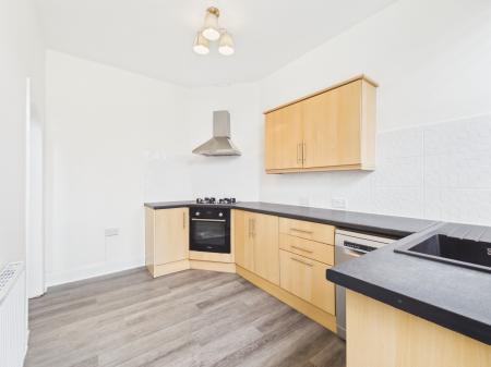 2 bedroom Terraced House to let in East Parade, Steeton, BD20