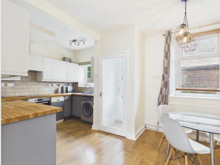 3 bedroom End of terrace house to let in Alexandra Terrace, Skipton, BD23