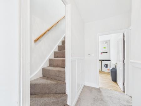 2 bedroom Flat to let in Church Street, Skipton, BD23