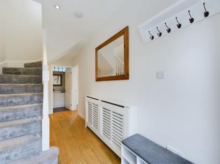 4 bedroom Semi-detached house to let in Brackenley Lane, Embsay, BD23