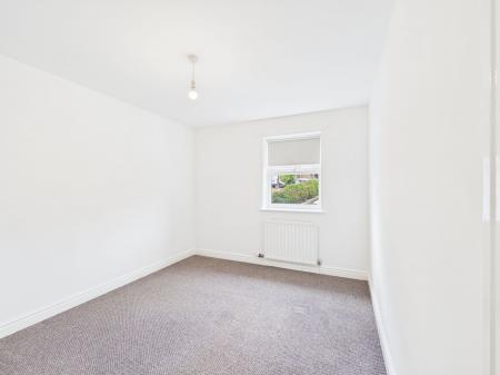 4 bedroom Town house to let in Crossley Place, Skipton, BD23