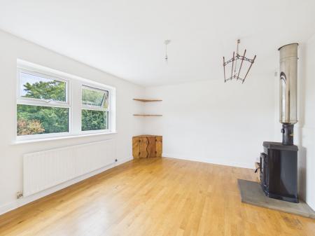 4 bedroom Town house to let in Crossley Place, Skipton, BD23
