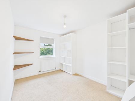 4 bedroom Town house to let in Crossley Place, Skipton, BD23