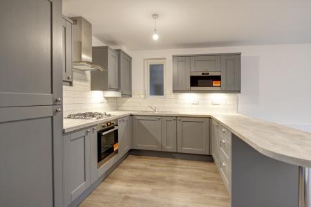 2 bedroom Flat to let in Station View, Skipton, BD23