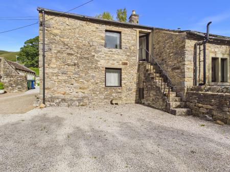 2 bedroom Cottage to let in Starbotton, Skipton, BD23