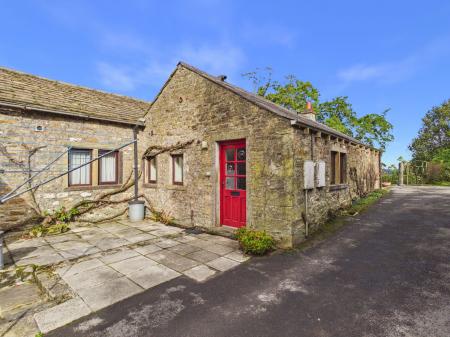 2 bedroom Cottage to let in Cam Lane, Thornton In Craven, BD23