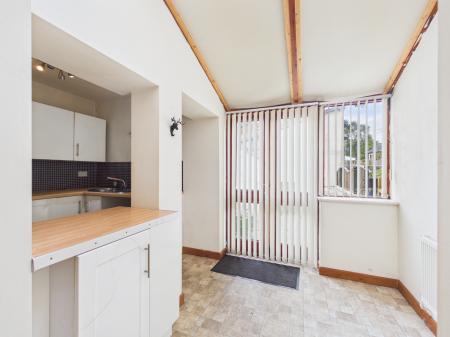 3 bedroom Terraced House to let in Victoria Road, Earby, BB18