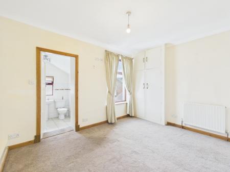 3 bedroom Terraced House to let in Victoria Road, Earby, BB18