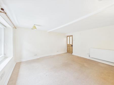 2 bedroom Cottage to let in The Green, Long Preston, BD23