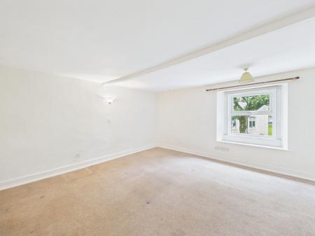 2 bedroom Cottage to let in The Green, Long Preston, BD23
