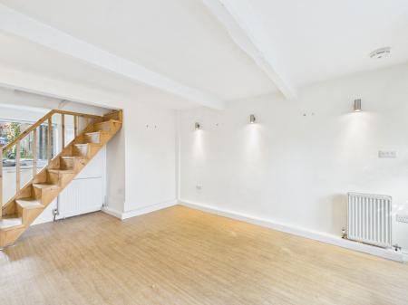 2 bedroom Cottage to let in Main Street, Cononley, BD20