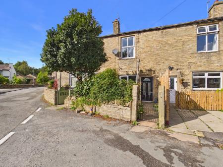 2 bedroom Cottage to let in Main Street, Cononley, BD20