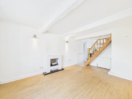 2 bedroom Cottage to let in Main Street, Cononley, BD20
